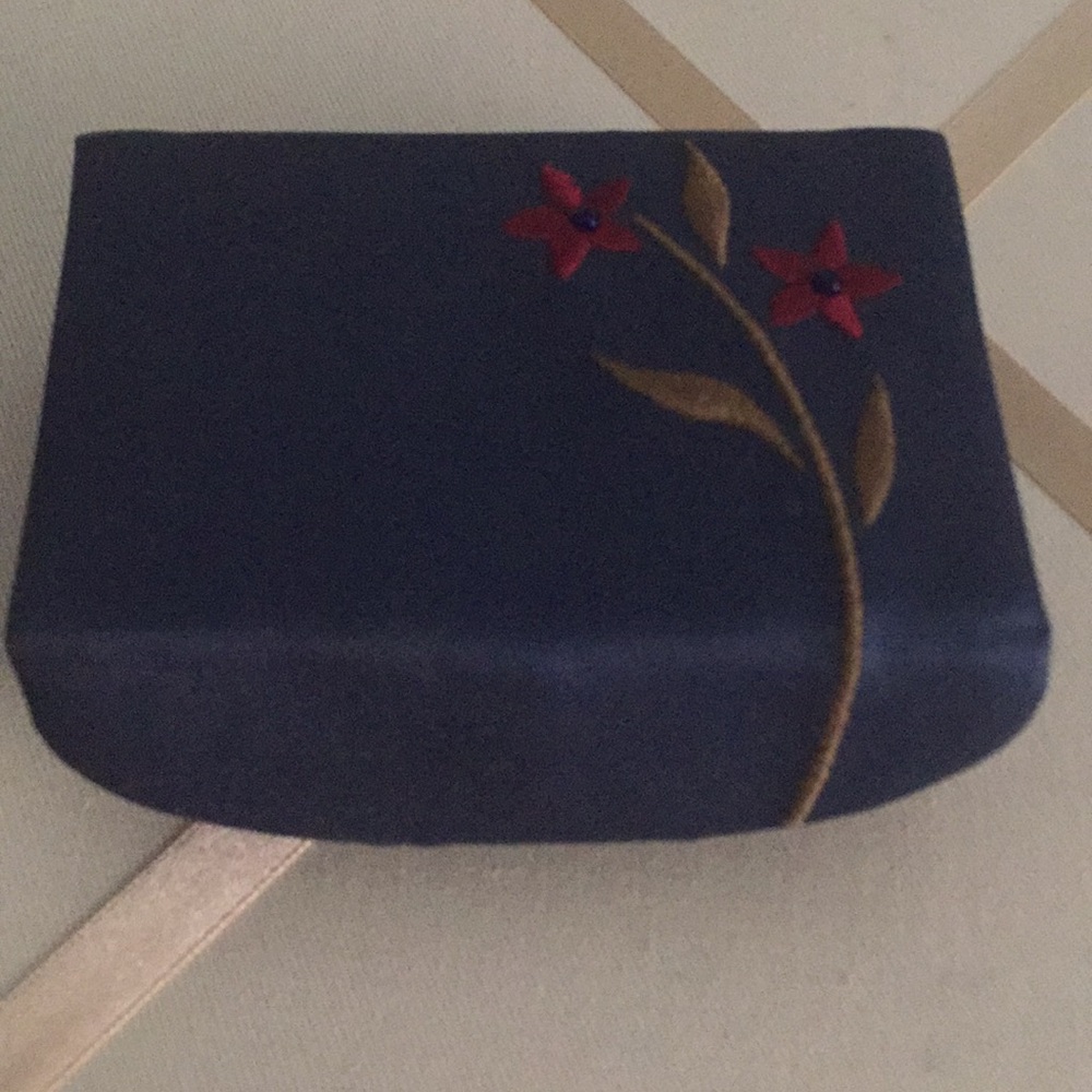 Bundle of Miscellaneous accessories. - Picture 6 of 7